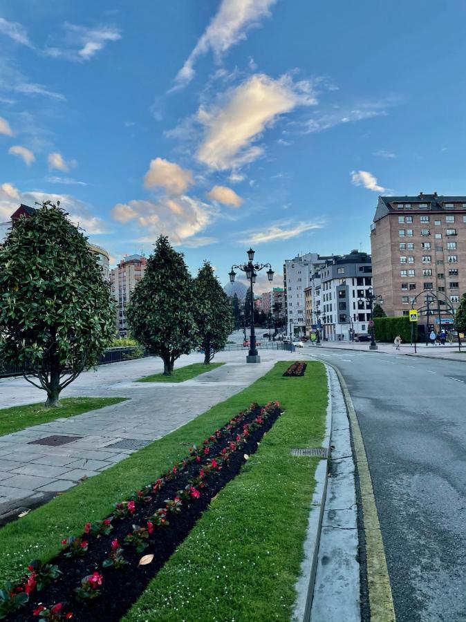 Apartamento Paseo De La Losa Oviedo Dış mekan fotoğraf